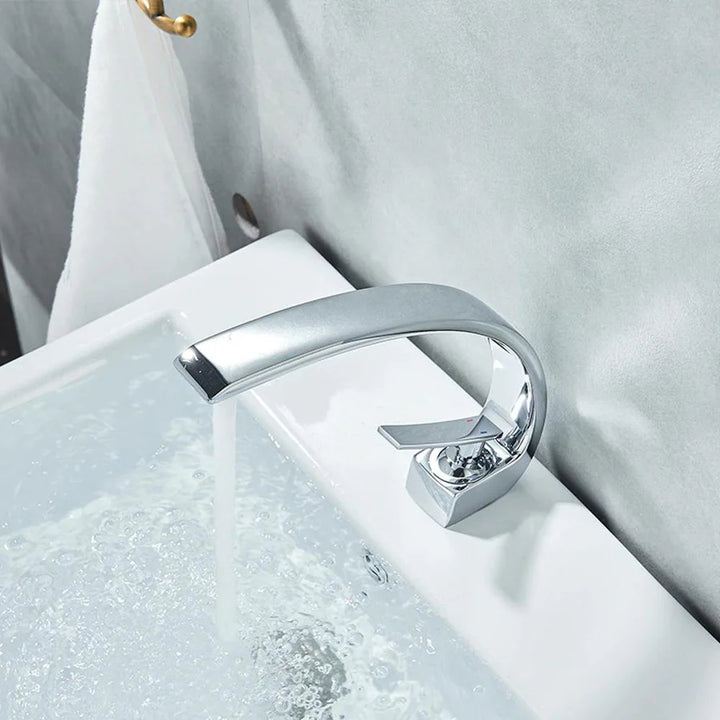 Kastel Basin Faucets Modern Bathroom Mixer Tap Single Handle Single Hole Crane